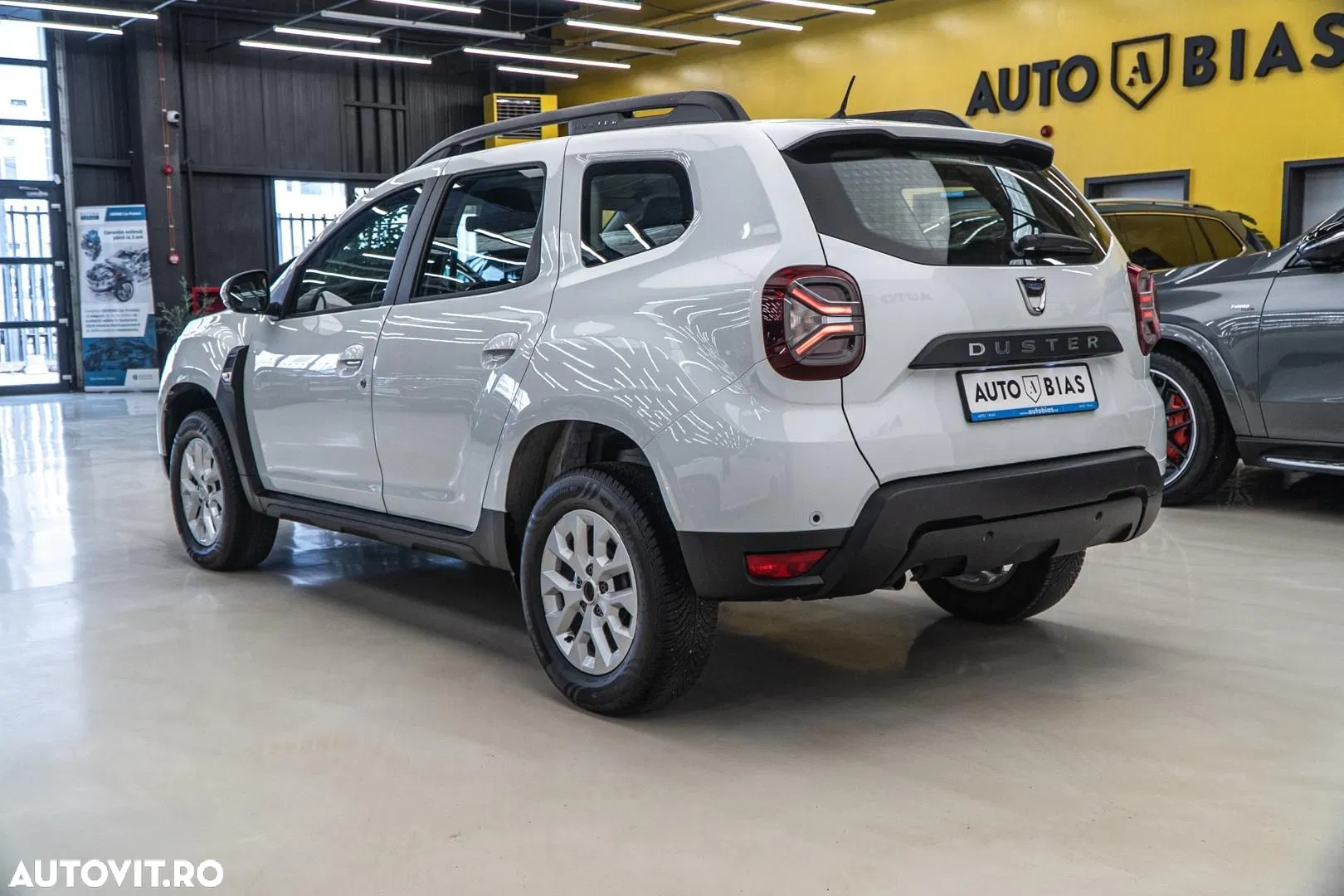 2022 Dacia Duster TCe 150 4WD Comfort, photograph 5