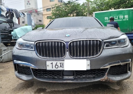 2018 BMW 730d xDrive WLTP, photograph 1