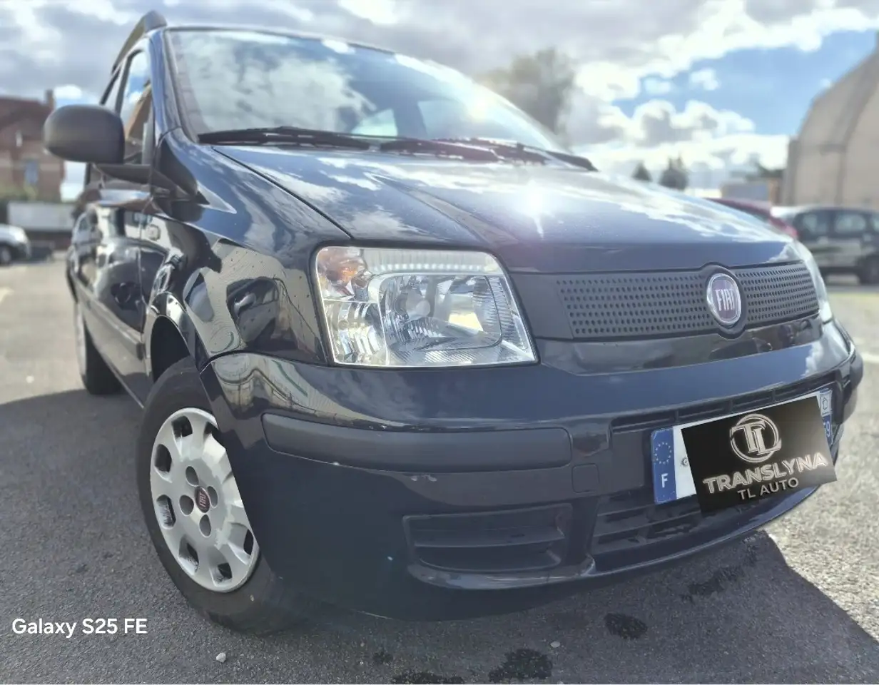 2011 Fiat Panda MY 1.2 8V 69 ch MyLife, photograph 4
