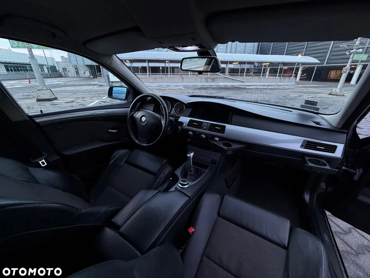 2007 BMW Seria 5, photograph 10