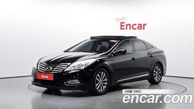 Hyundai Grandeur HG240 Luxury — photo 1 of 26