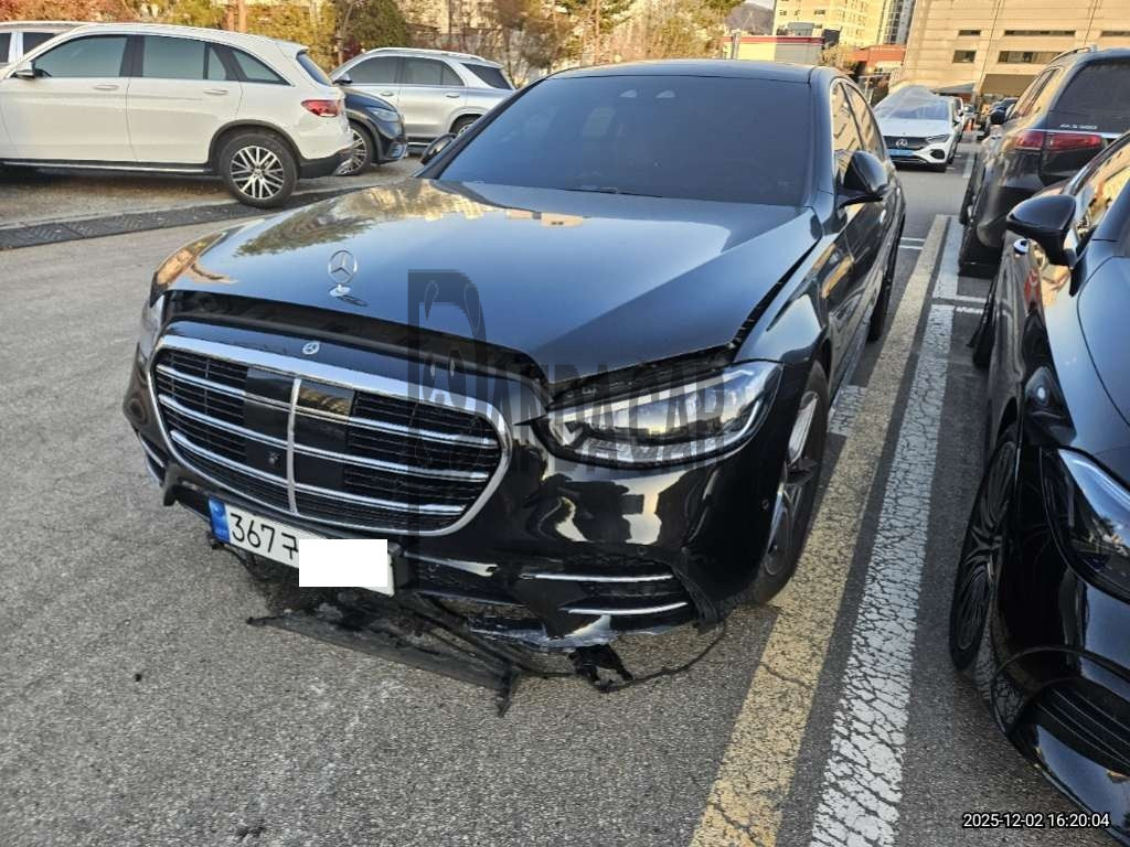 2022 Mercedes-Benz S400 d 4MATIC, photograph 1