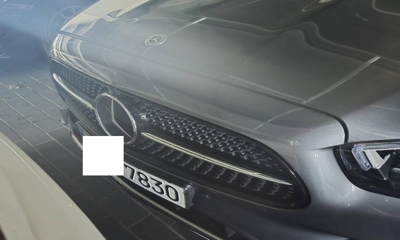 2023 Mercedes-Benz E250, photograph 2