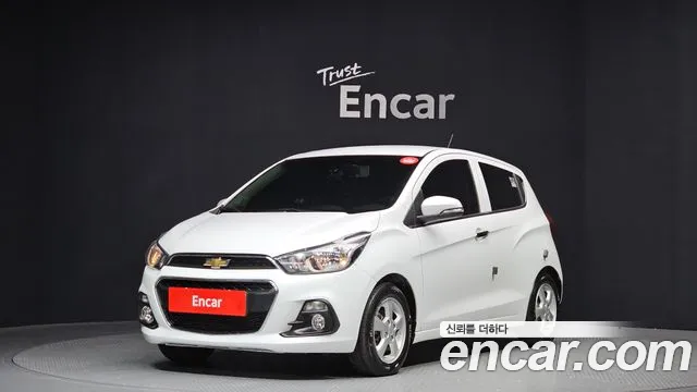 2017 ChevroletGMDaewoo Spark LT, photograph 6