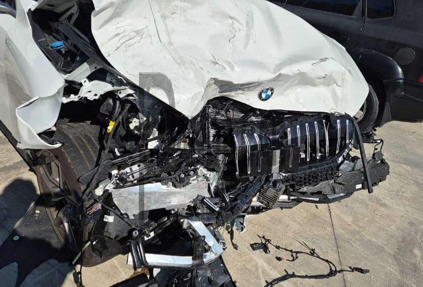 2024 BMW 520i, photograph 1