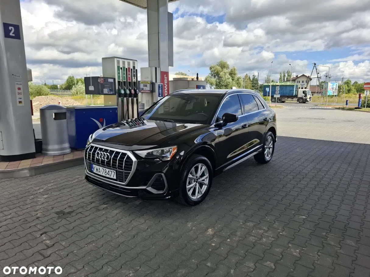 2022 Audi Q3, photograph 9