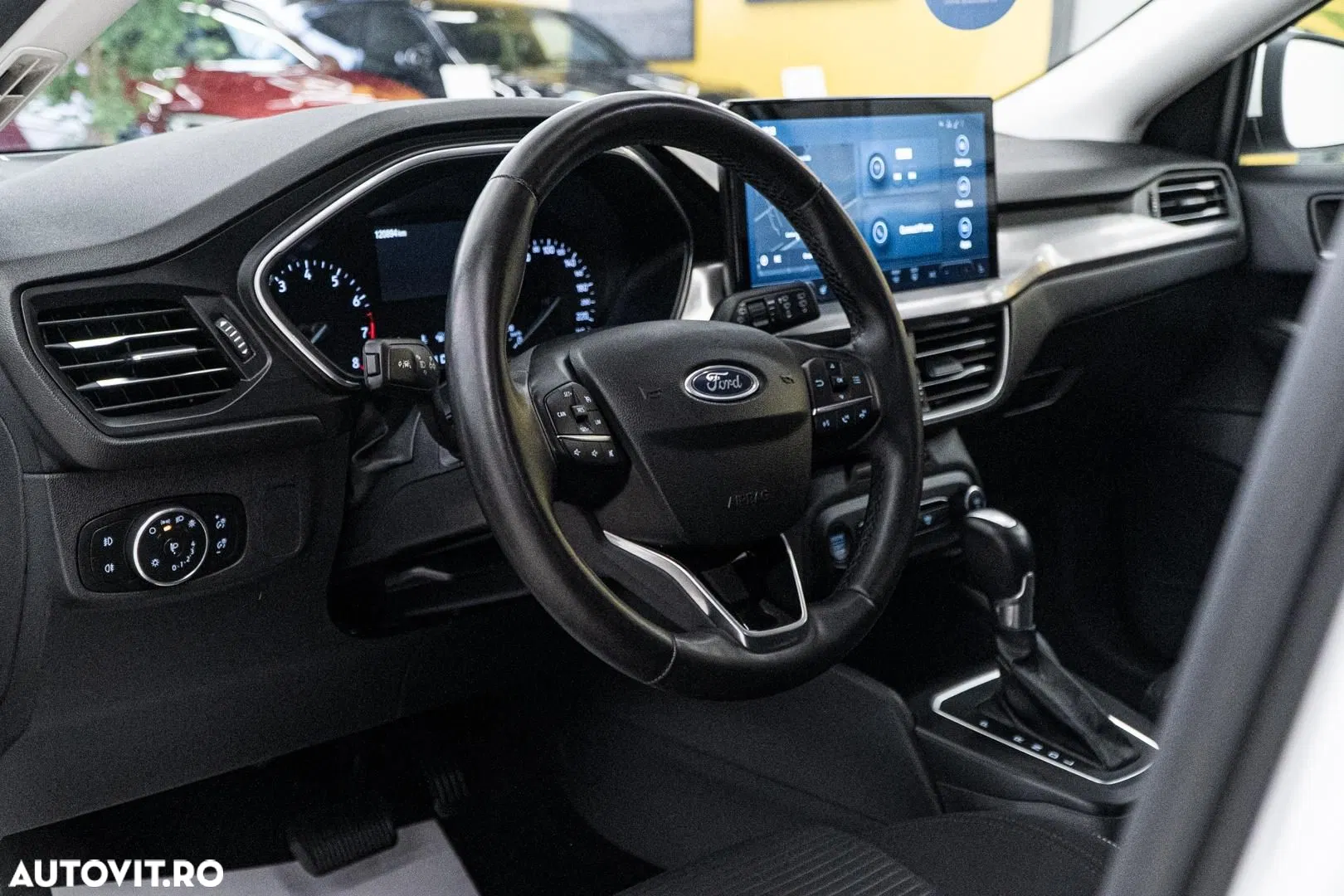 2023 Ford Focus 1.0 EcoBoost MHEV Titanium, photograph 6