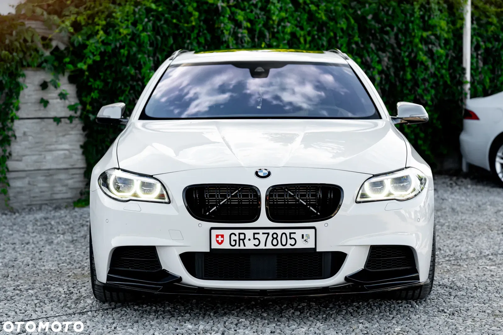 2016 BMW Seria 5 M550d xDrive Sport-Aut, photograph 4