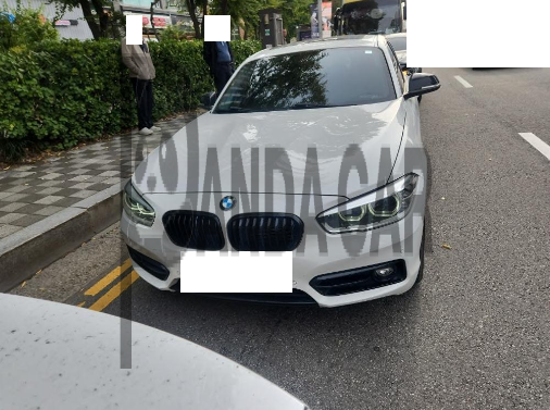 2017 BMW 118d, photograph 4