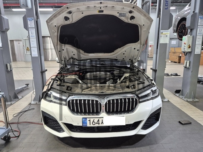 2021 BMW 523d, photograph 3