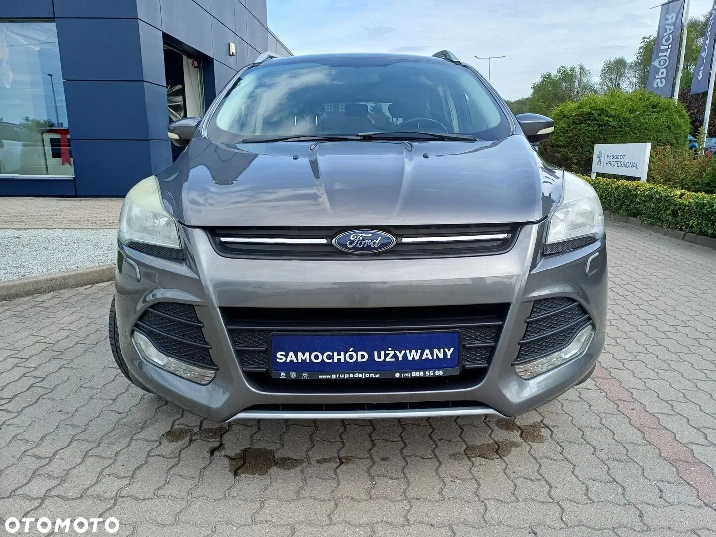 2013 Ford Kuga 2.0 TDCi FWD Titanium, photograph 2
