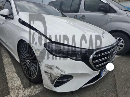 2024 Mercedes-Benz E 450 4MATIC, photograph 6
