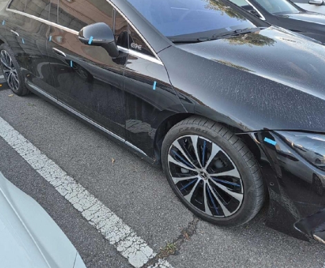 2022 Mercedes-Benz EQE350 +, photograph 10