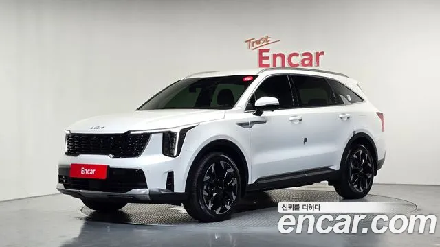 Kia Sorento Gasoline 2.5T 2WD — photo 1 of 30