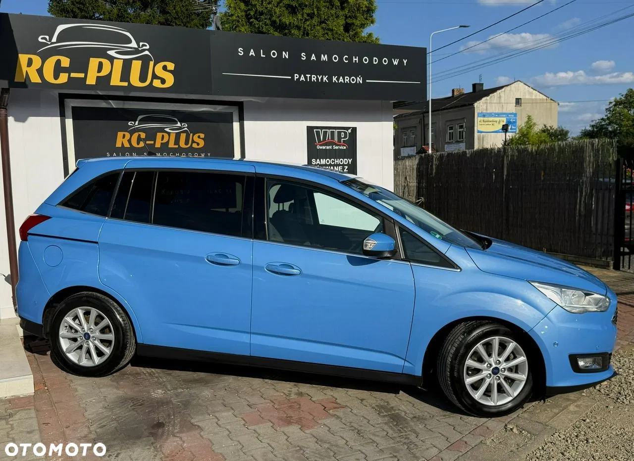 2017 Ford Grand C-MAX 1.5 EcoBoost Start-Stopp-System Titanium, photograph 2