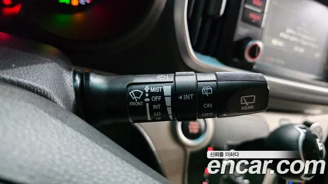 2019 Kia RAY Luxury, photograph 10