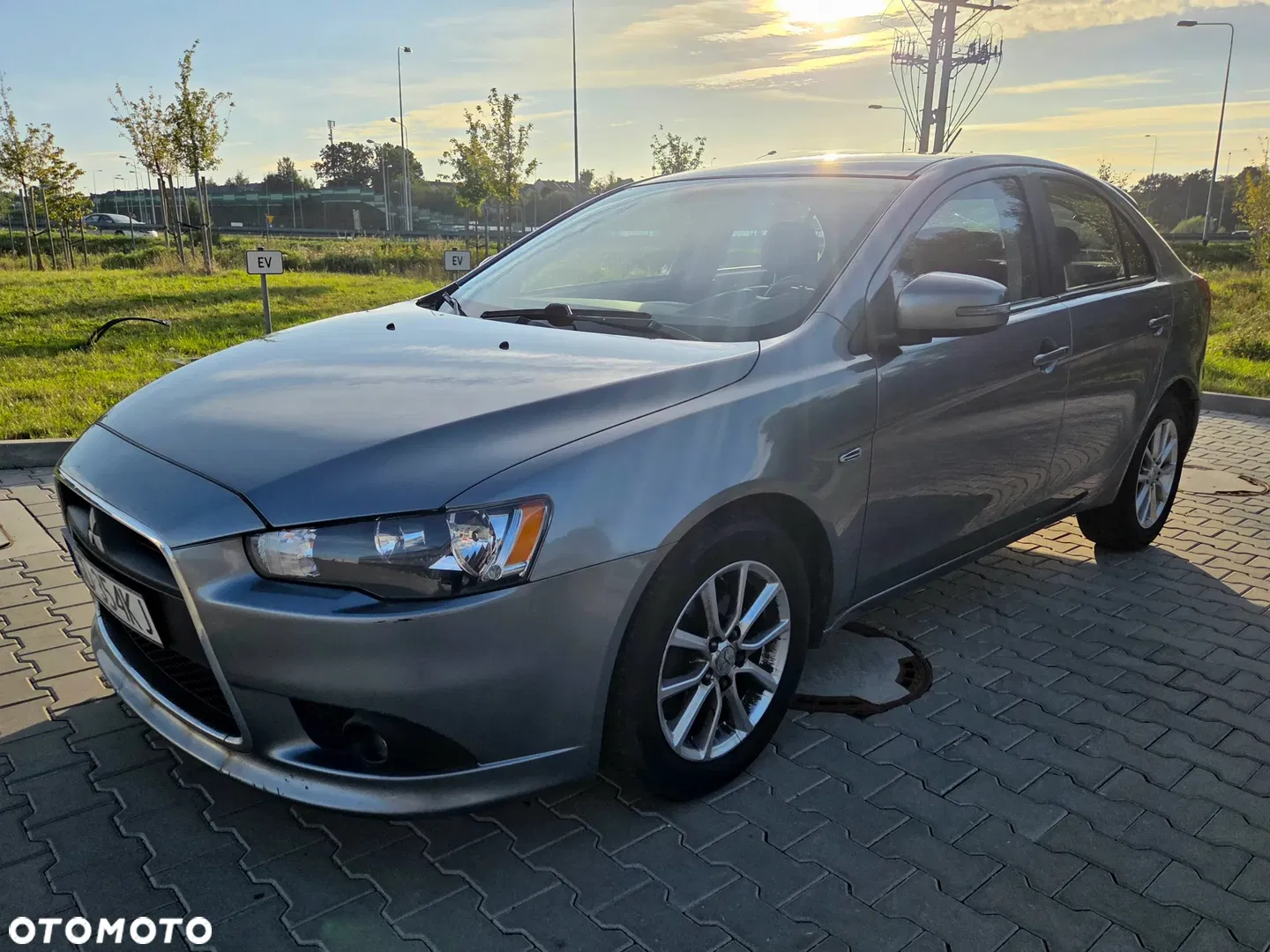 2015 Mitsubishi Lancer 1.6 Invite, photograph 7