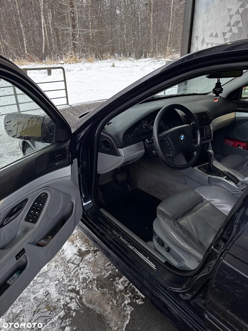 2001 BMW Seria 5, photograph 10