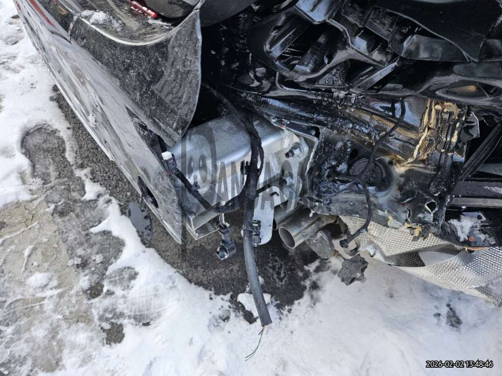 2026 Mercedes-Benz S 450 4MATIC, photograph 2