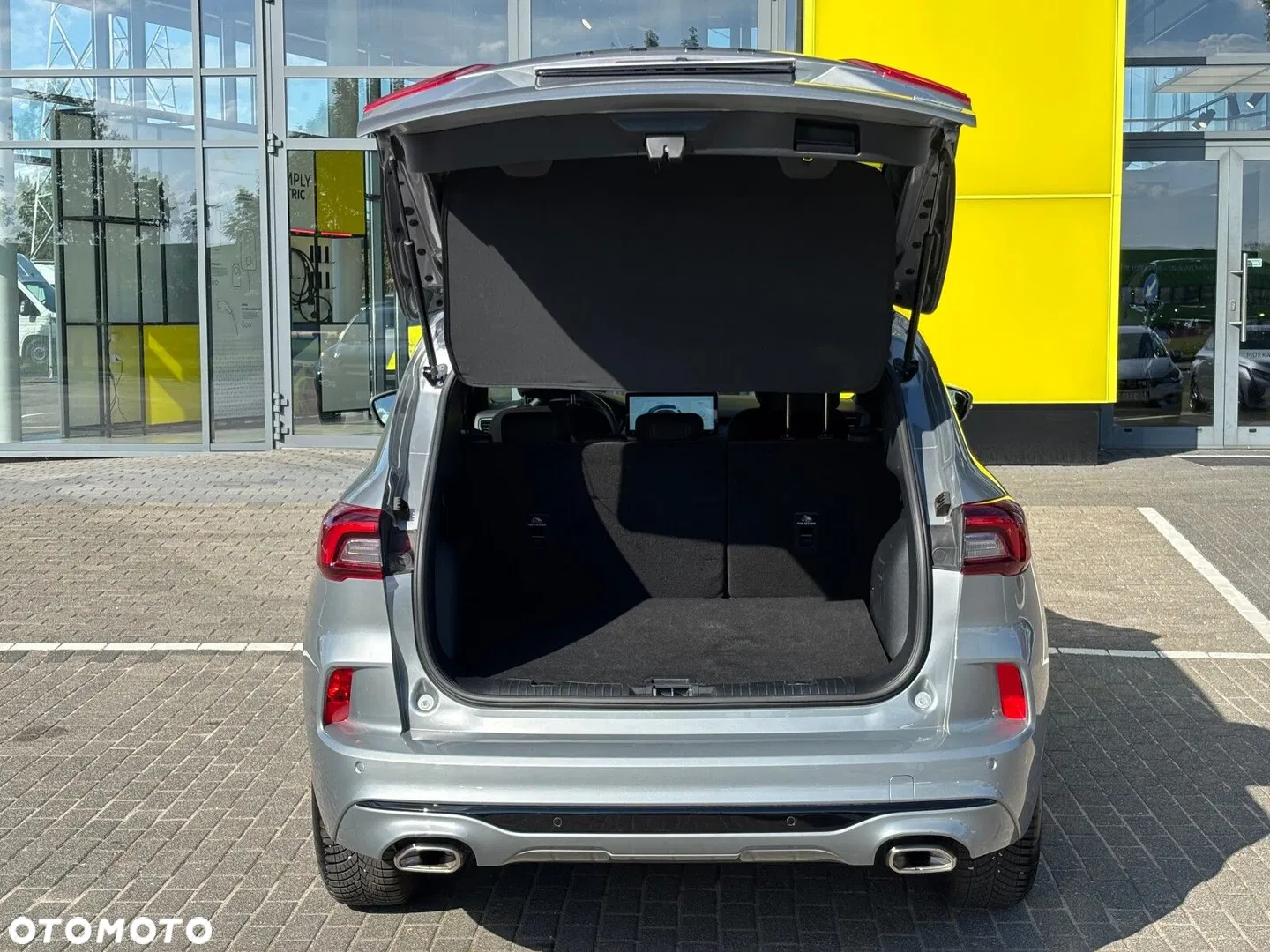 2025 Ford Kuga, photograph 8