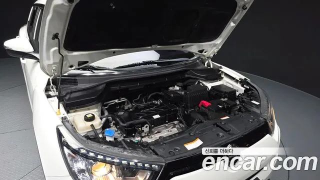 2018 KG_Mobility_Ssangyong TIBOLI VX 2WD, photograph 6
