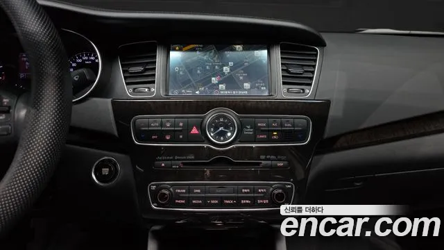 2013 Kia K7 2.4 GDI Prestige, photograph 1