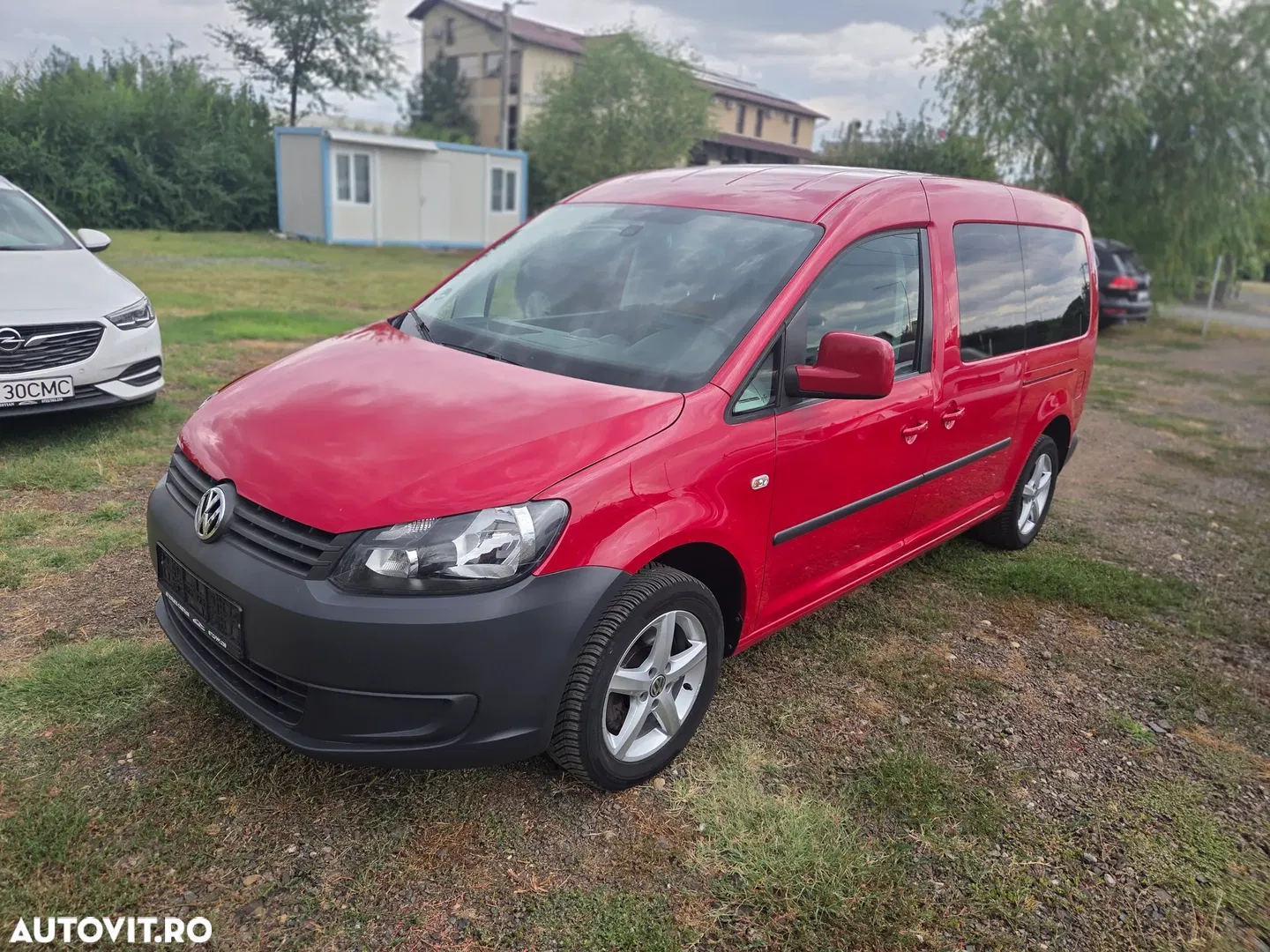 2013 Volkswagen Caddy, photograph 1