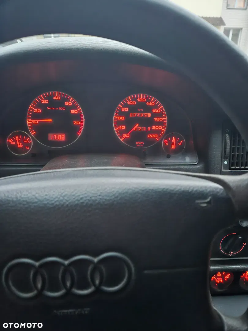 1995 Audi Coupe, photograph 9