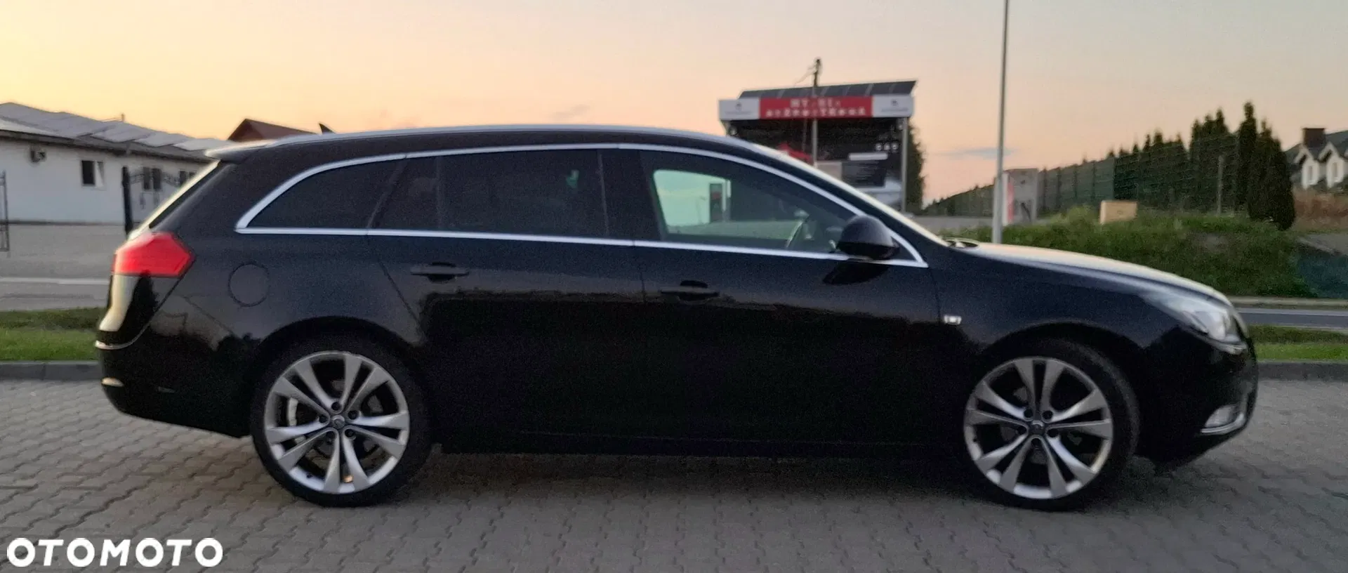 2011 Opel Insignia 2.0 CDTI ecoFLEX Sport, photograph 4