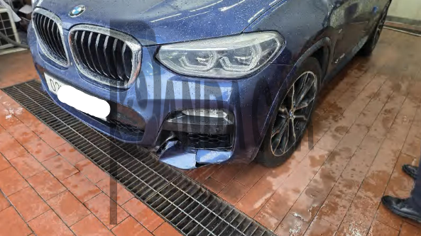 2018 BMW X3 xDrive30d M Sport Package, photograph 3