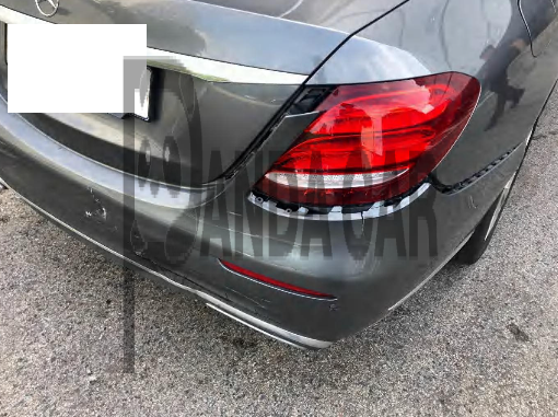 2017 Mercedes-Benz E220 d, photograph 2