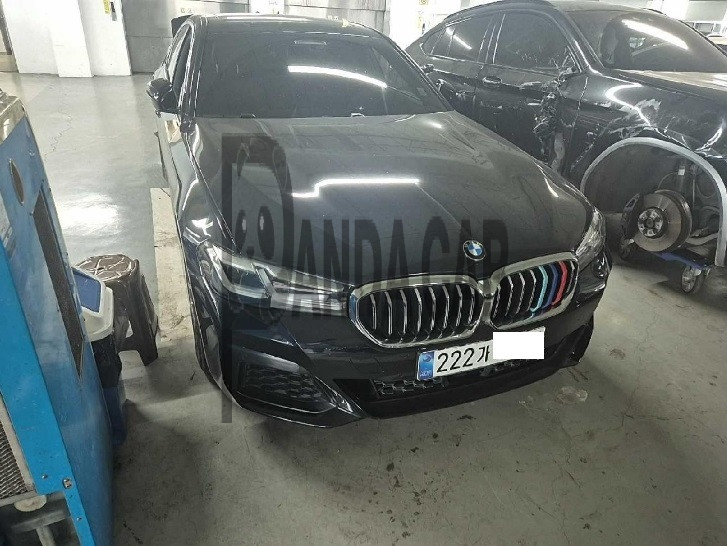 2022 BMW 523d ​​xDrive, photograph 1