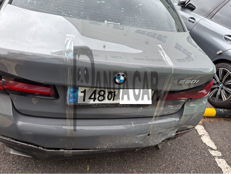 2021 BMW 520i, photograph 4