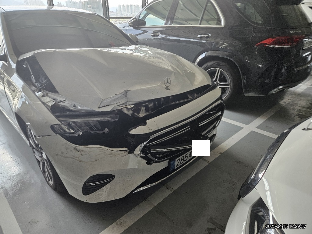 2024 Mercedes-Benz E 220 d 4MATIC, photograph 1