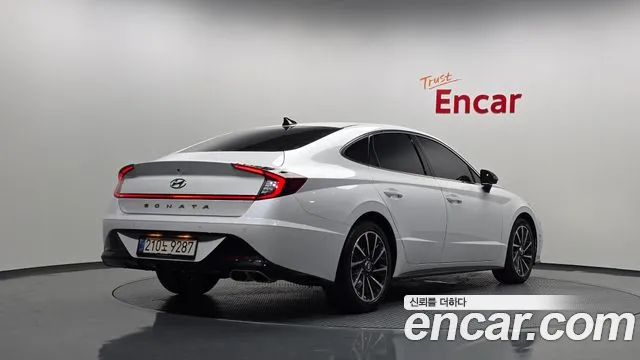 2022 Hyundai Sonata 1.6 Turbo, photograph 4