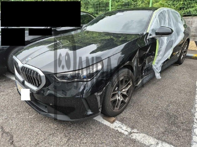 2024 BMW 530i xDrive, photograph 1
