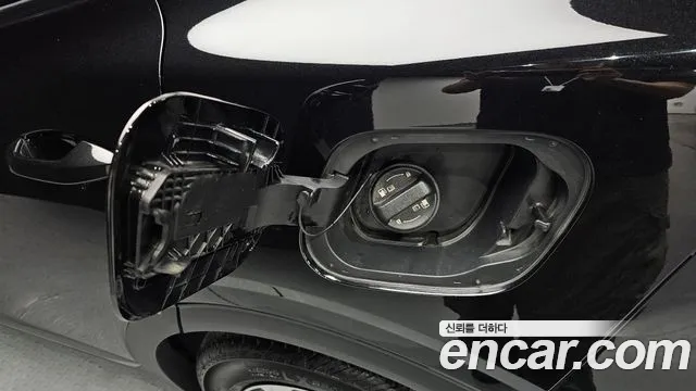 2022 Kia Sportage Signature Gravity 2WD, photograph 2