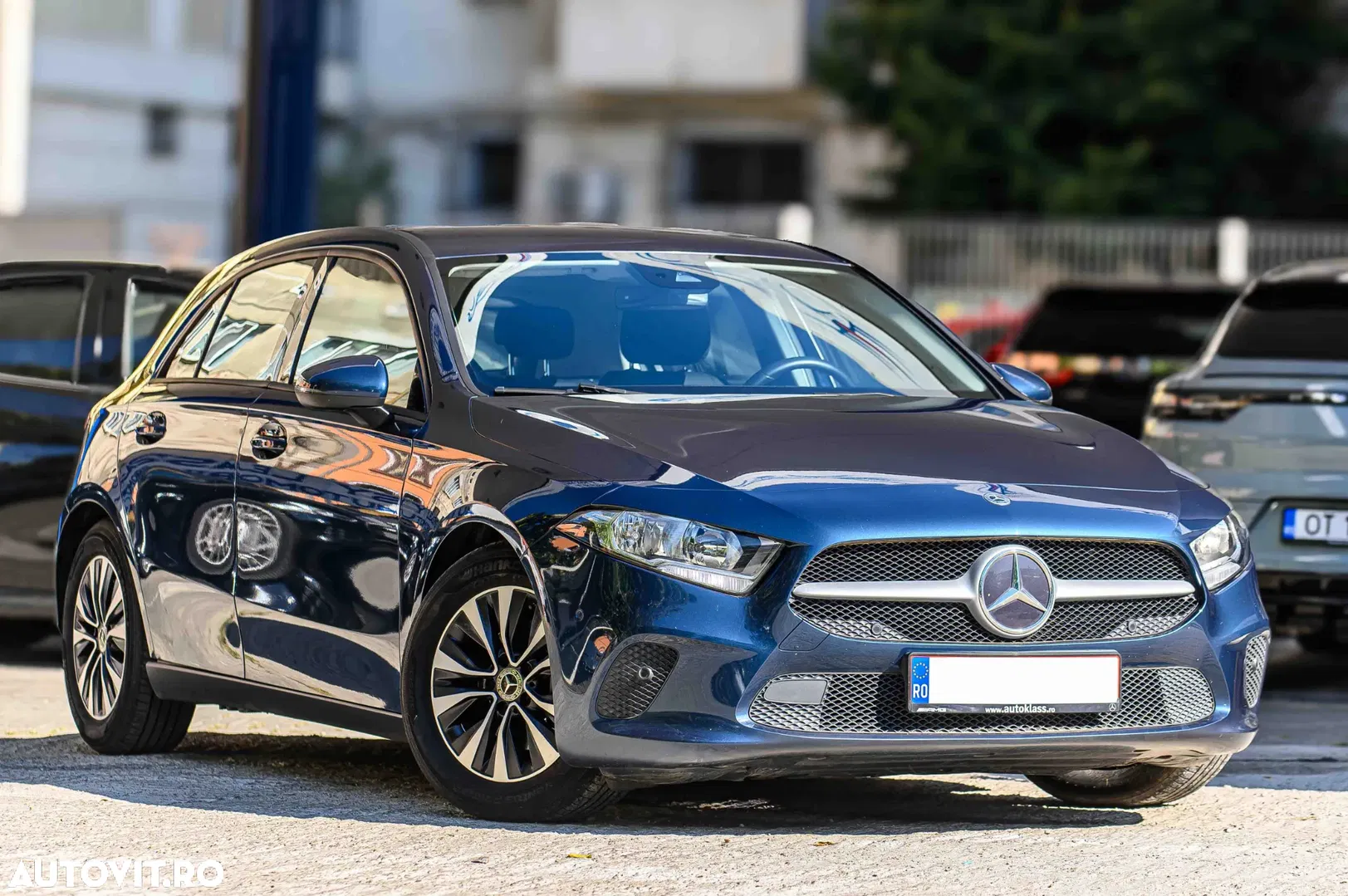 2020 Mercedes-Benz A 180 d 7G-DCT Edition 2020, photograph 2