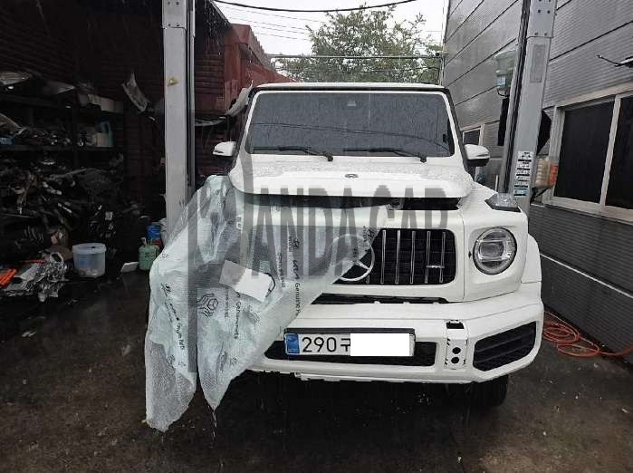 2024 Mercedes-Benz MercedesAMG G63, photograph 1