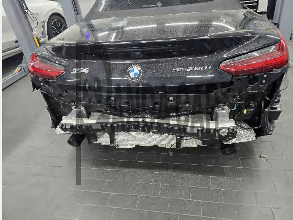 2025 BMW Z4 sDrive20i, photograph 1