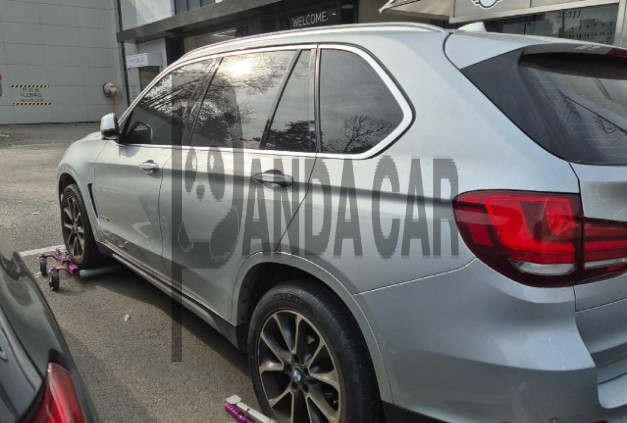 2018 BMW X5 xDrive30d, photograph 2