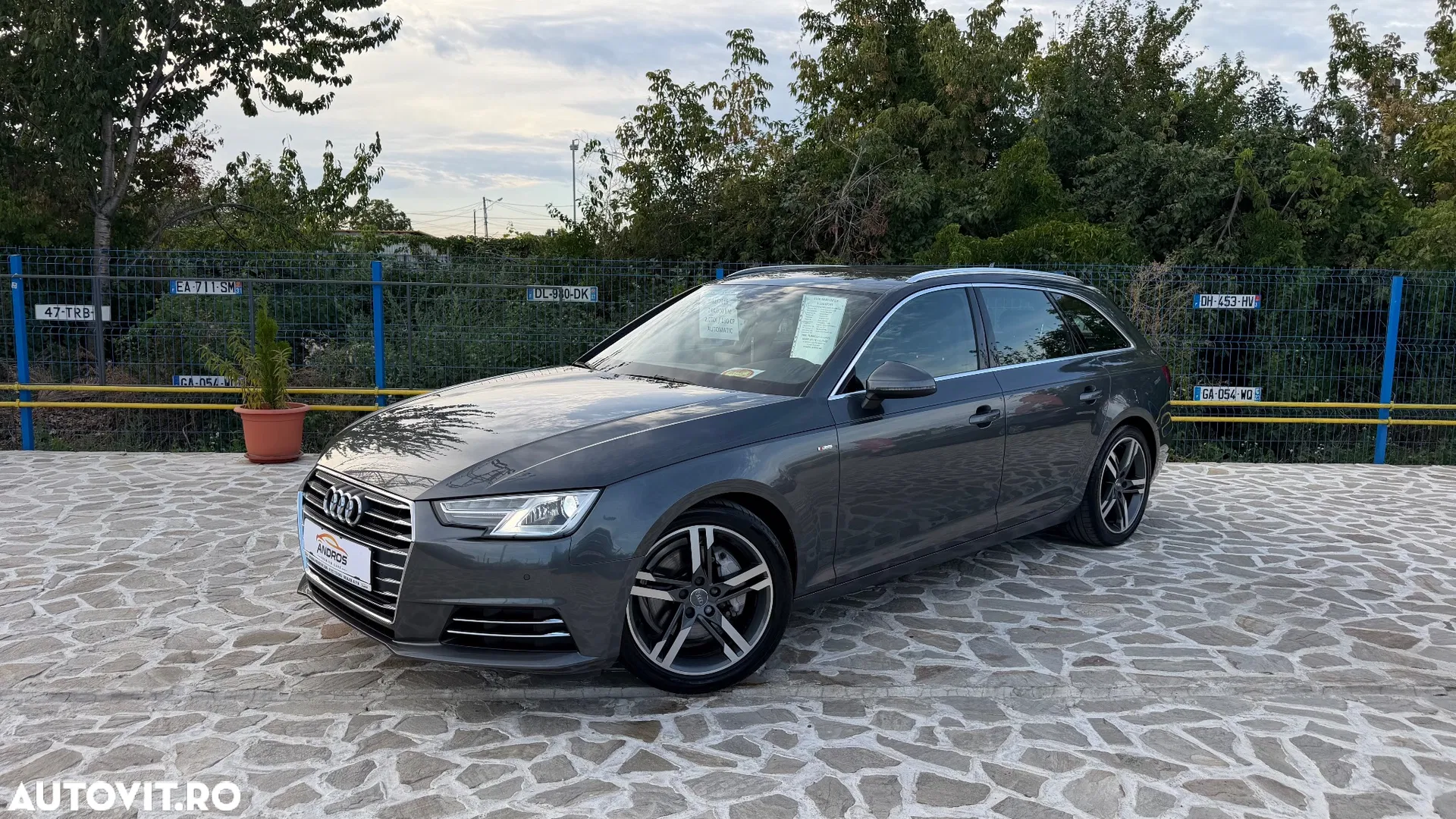 2016 Audi A4 Avant 2.0 TDI ultra S tronic sport, photograph 1