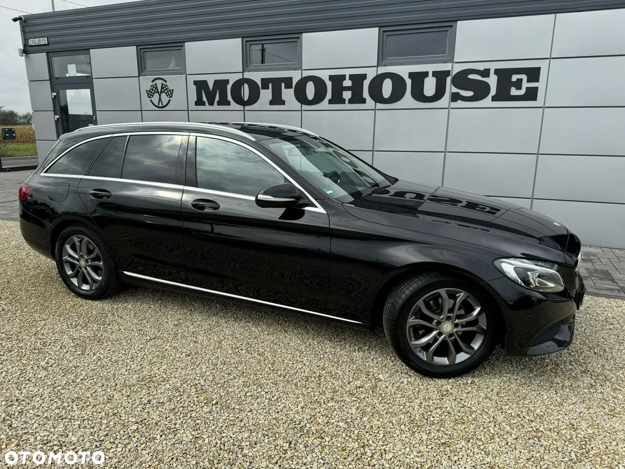 2014 Mercedes-Benz Klasa C, photograph 3