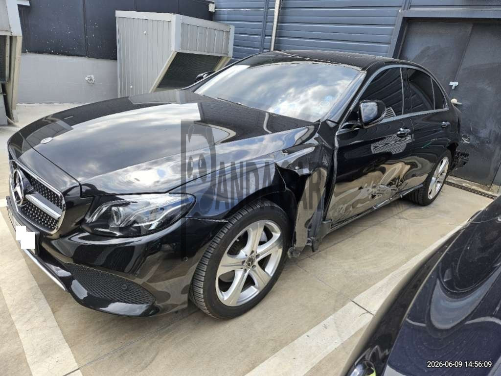 2018 Mercedes-Benz E220 d, photograph 3