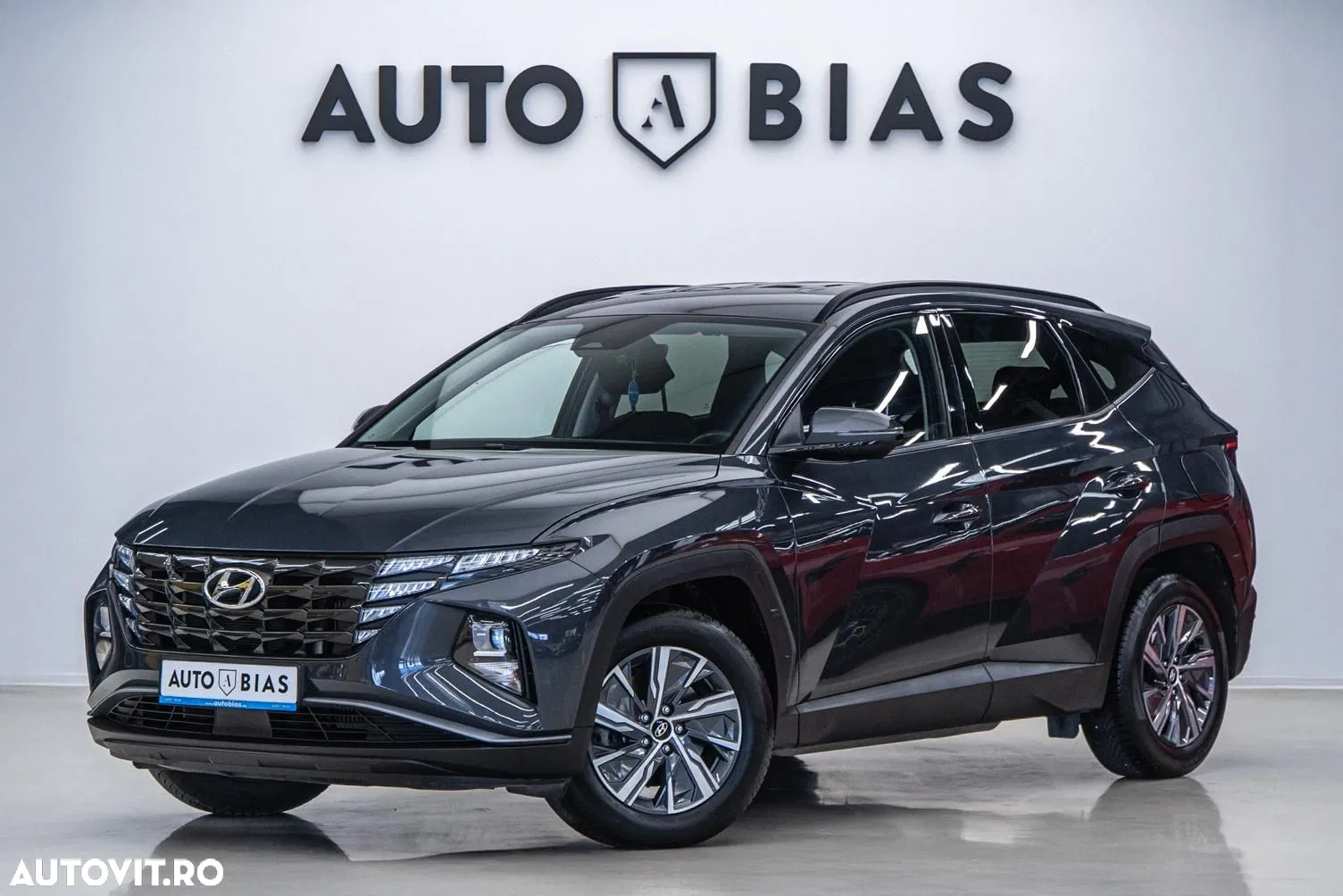 Hyundai Tucson 1.6 l 150 CP 2WD 6MT Style+ — photo 1 of 40