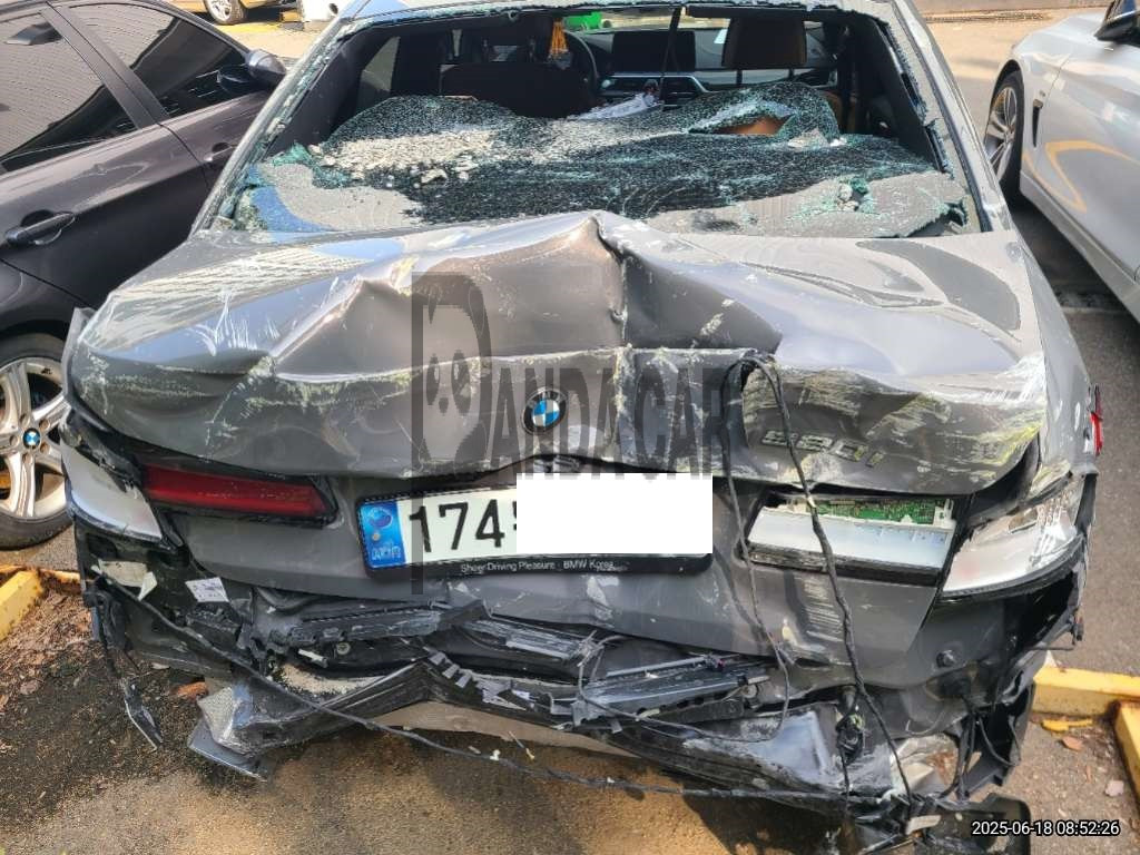 2022 BMW 520i, photograph 5