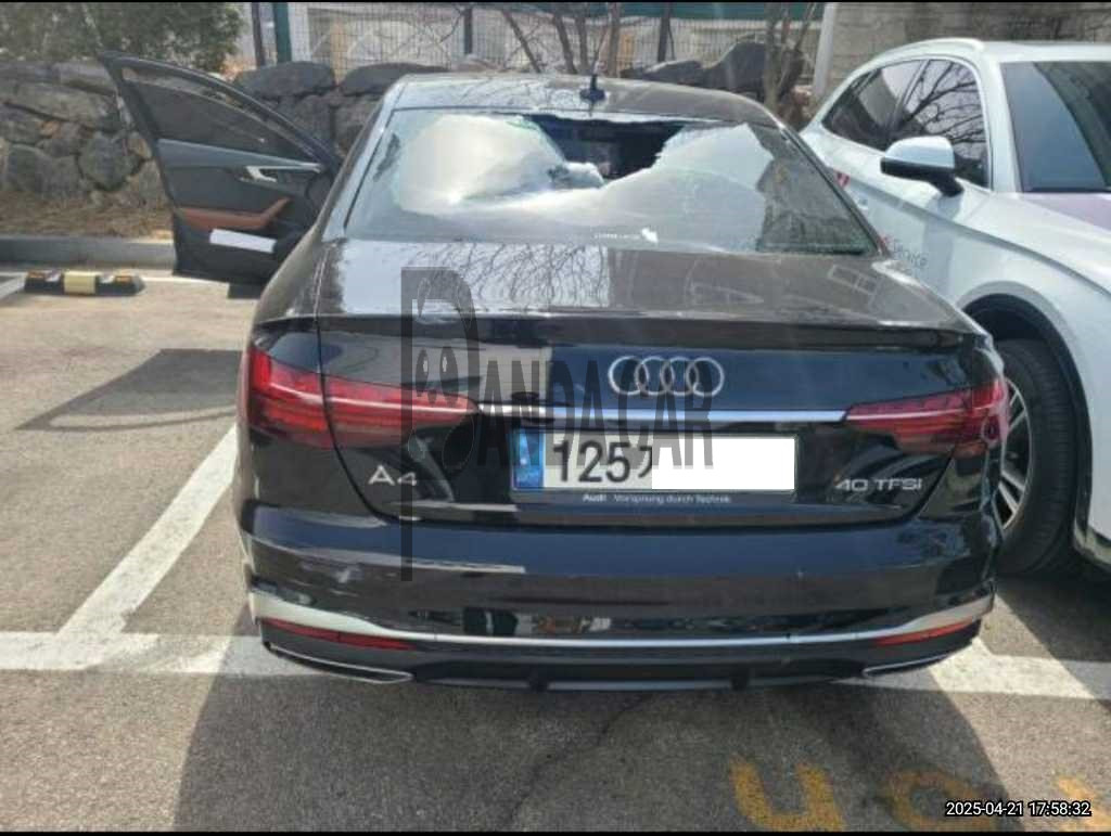 2021 Audi A4 40 TFSI, photograph 6