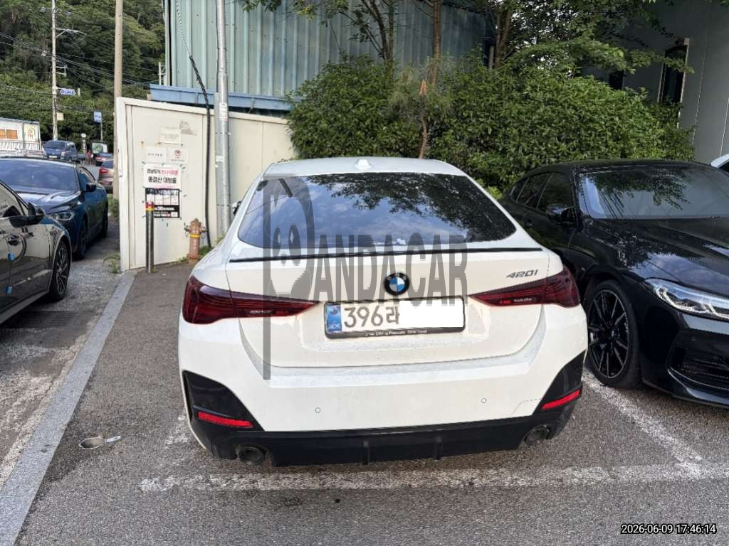 2026 BMW 420i Gran Coupe, photograph 4