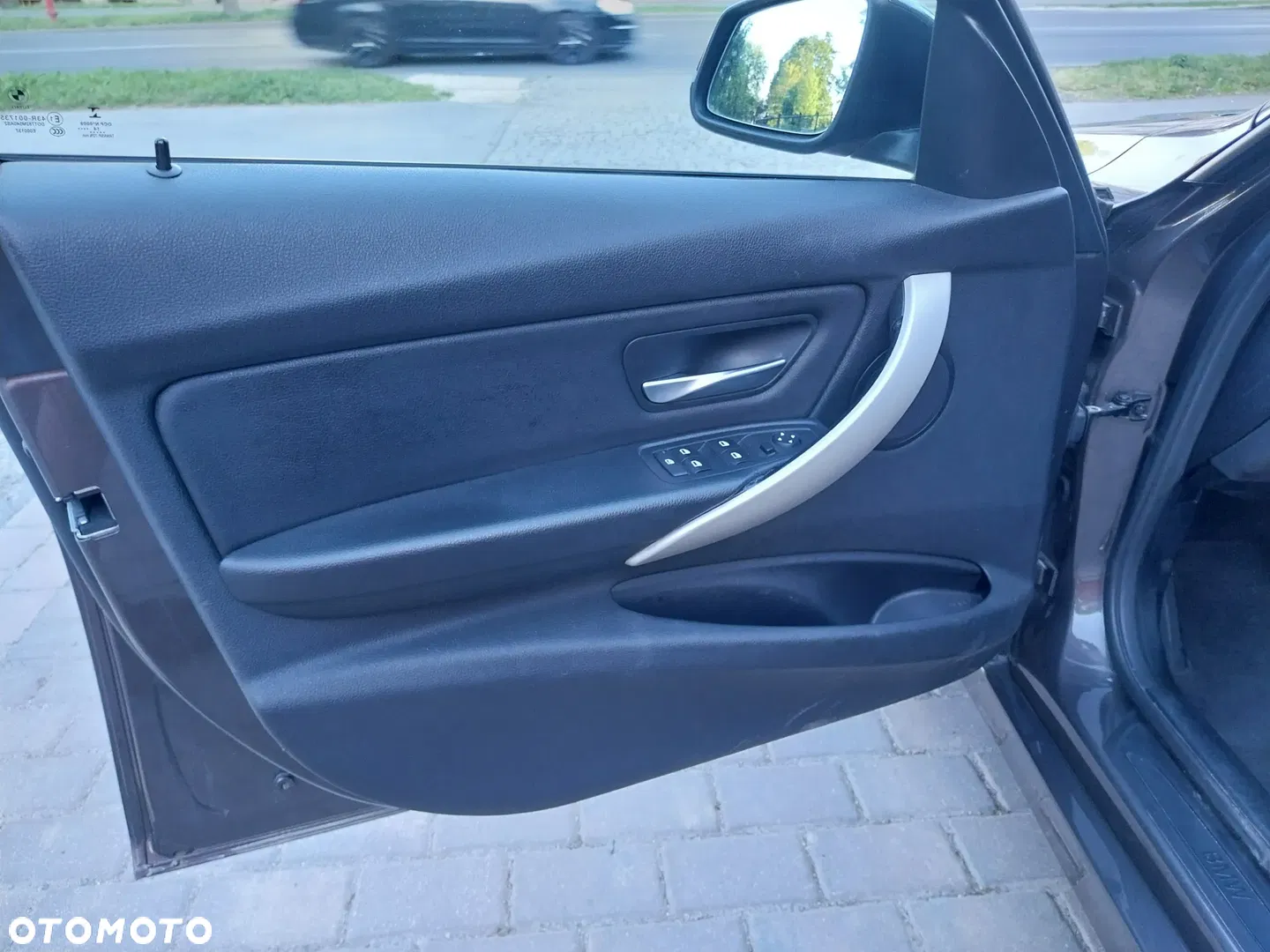 2015 BMW Seria 3 316d Advantage, photograph 10