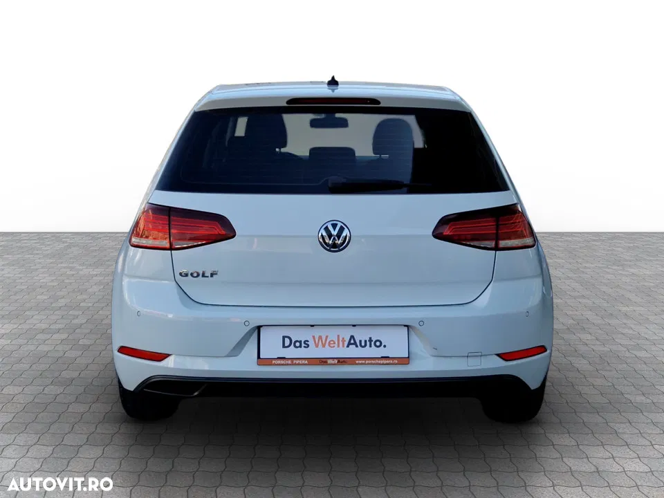 2018 Volkswagen Golf 1.0 TSI Trendline, photograph 5